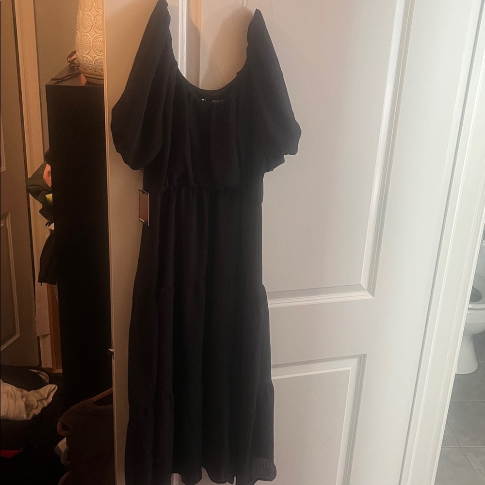 Summer Ruffle Black Dress - Picture 3 of 4